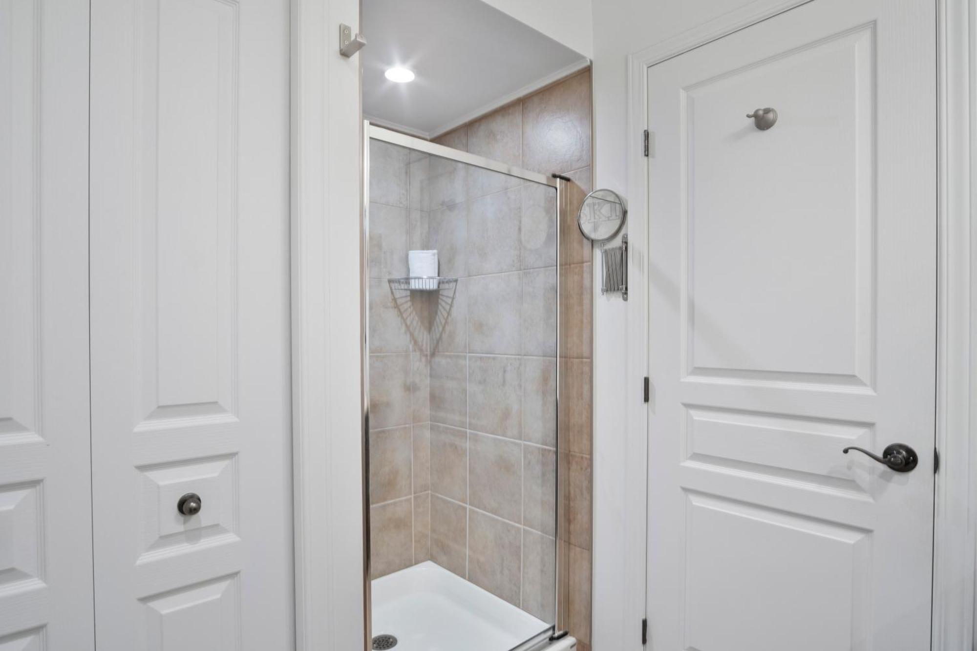 Aiglon By Rendez-Vous Mont-Tremblant Apartment Bagian luar foto